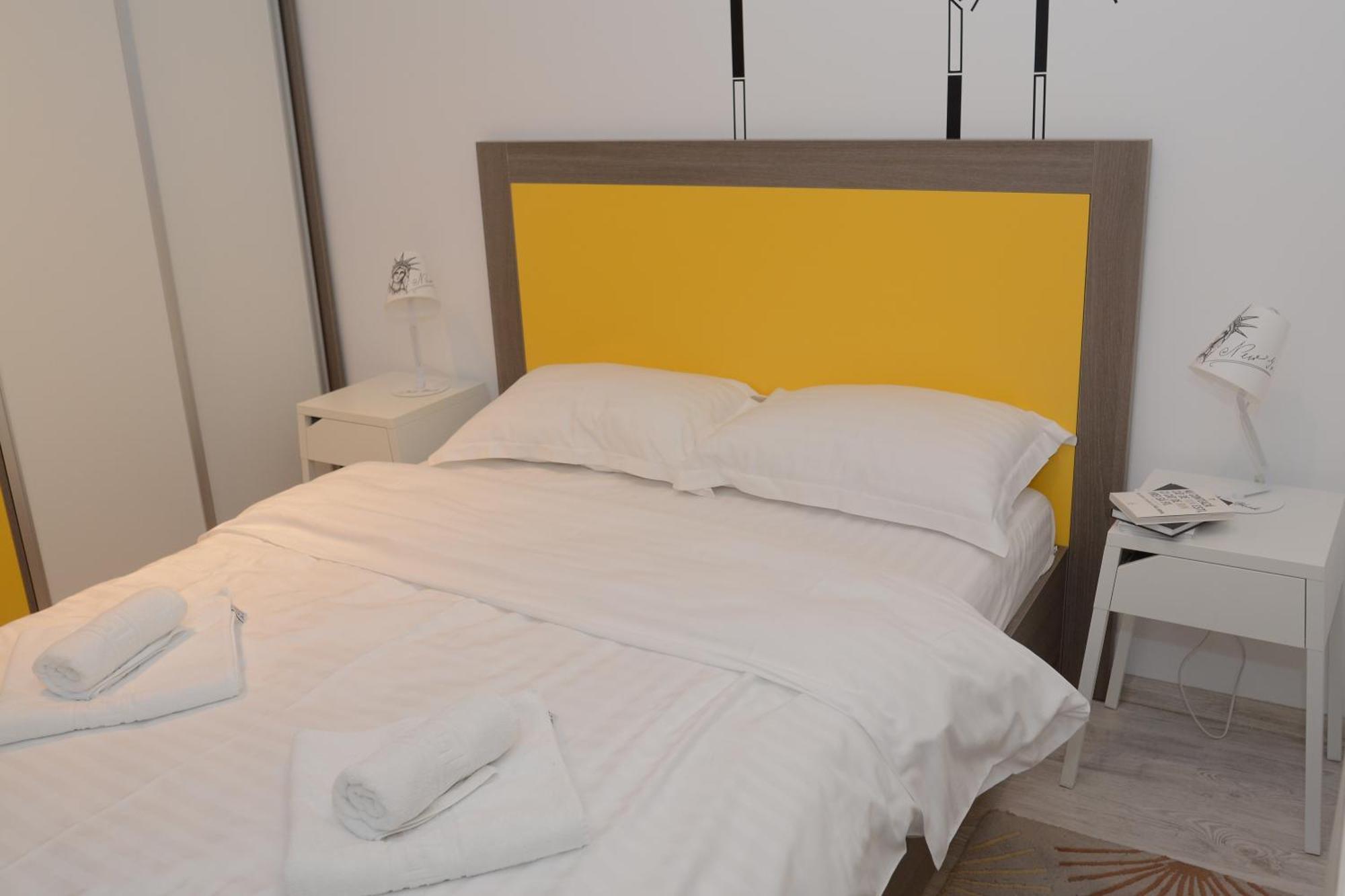 Cozy Apartments - City Center Iasi Exterior photo